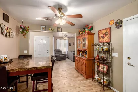 1712 Encinas Ln, Phoenix, AZ 85040 photo 8