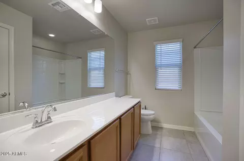 Bath - 8311 E Irwin Ave, Mesa, AZ 85209 photo 2 of 2