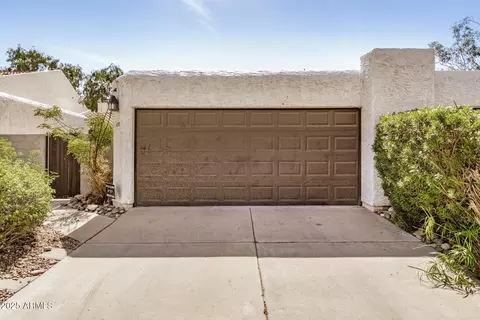 1622 S River Dr, Tempe, AZ 85281