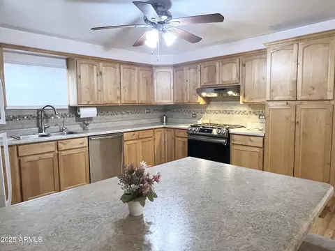 Kitchen - 827 E 11th St, Douglas, AZ 85607 photo 2 of 6