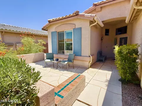 Exterior - 4335 E Walnut Rd, Gilbert, AZ 85298 photo 4 of 10