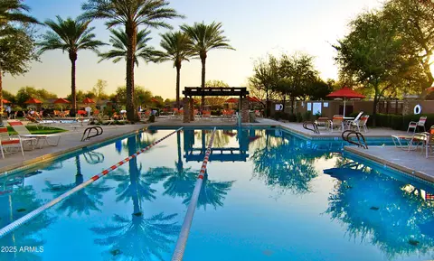 Exterior - 4335 E Walnut Rd, Gilbert, AZ 85298 photo 8 of 10