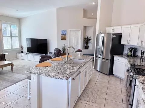Kitchen - 4335 E Walnut Rd, Gilbert, AZ 85298 photo 1 of 14