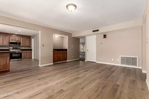 961 E Lamplighter Ln, Tempe, AZ 85283 photo 21