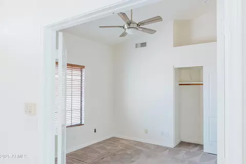 Bedroom - 514 E Stonebridge Dr, Gilbert, AZ 85234 photo 2 of 3