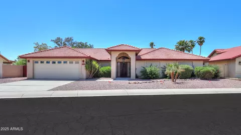 2119 N Lakeshore Dr, Casa Grande, AZ 85122