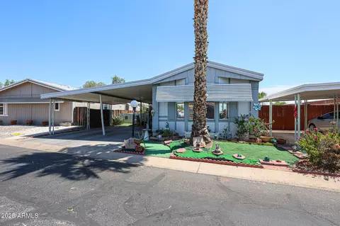 10951 N 91st Ave #74, Peoria, AZ 85345