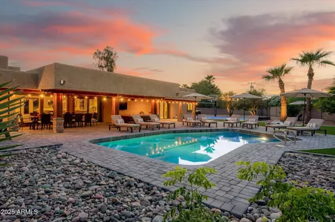 6230 E Clinton St, Scottsdale, AZ 85254