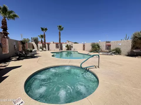 Exterior - 1440 N Idaho Rd #1095, Apache Junction, AZ 85119 photo 3 of 7