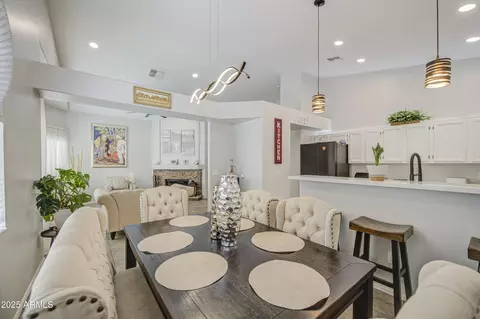 Dining - 538 N Cobblestone St, Gilbert, AZ 85234 photo 2 of 3