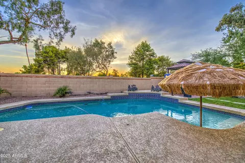 Exterior - 538 N Cobblestone St, Gilbert, AZ 85234 photo 8 of 20