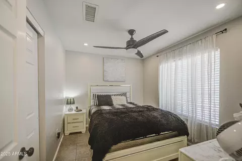 Bedroom - 538 N Cobblestone St, Gilbert, AZ 85234 photo 6 of 9