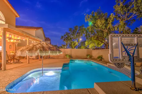 Exterior - 538 N Cobblestone St, Gilbert, AZ 85234 photo 7 of 20