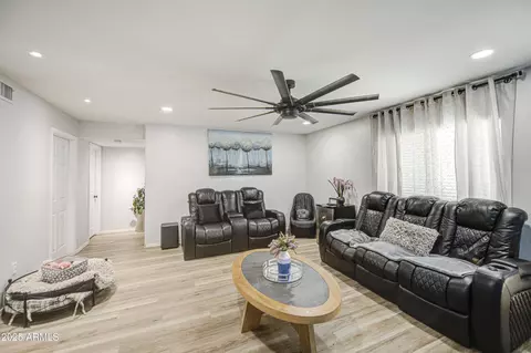Living - 538 N Cobblestone St, Gilbert, AZ 85234 photo 7 of 7