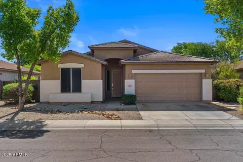 381 N Bell Pl, Chandler, AZ 85225