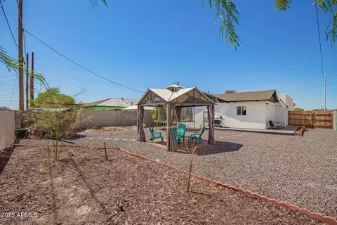 1815 Encinas Ln, Phoenix, AZ 85040 photo 28