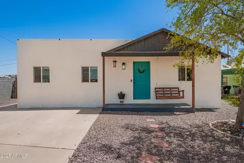 1815 Encinas Ln, Phoenix, AZ 85040 photo 3