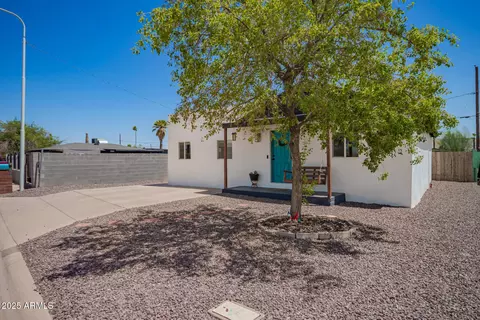 1815 Encinas Ln, Phoenix, AZ 85040 photo 29