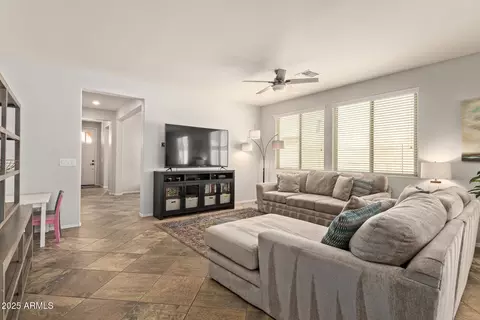 3329 E Roland St, Mesa, AZ 85213 photo 7