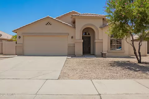 3337 E Warbler Rd, Gilbert, AZ 85297