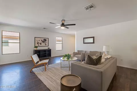 1106 E Pedro Rd, Phoenix, AZ 85042 photo 9