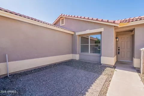 1106 E Pedro Rd, Phoenix, AZ 85042 photo 5