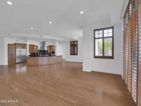 Living - 2 Biltmore Est #115, Phoenix, AZ 85016 photo 6 of 13