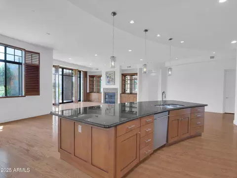Other - 2 Biltmore Est #115, Phoenix, AZ 85016 photo 3 of 14