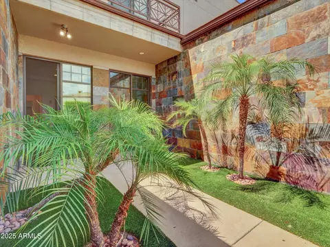 Exterior - 2 Biltmore Est #115, Phoenix, AZ 85016 photo 2 of 19