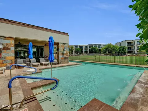 Exterior - 2 Biltmore Est #115, Phoenix, AZ 85016 photo 15 of 19
