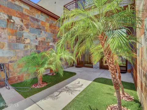 Exterior - 2 Biltmore Est #115, Phoenix, AZ 85016 photo 3 of 19