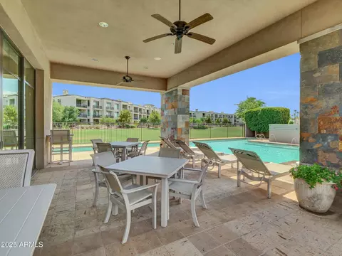Exterior - 2 Biltmore Est #115, Phoenix, AZ 85016 photo 17 of 19