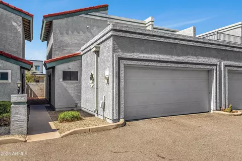 6722 W Ruth Ave, Peoria, AZ 85345