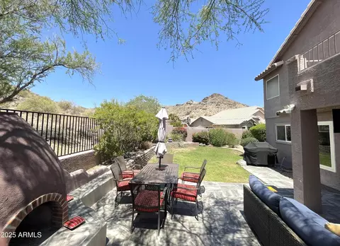 Exterior - 2205 E Granite View Dr, Phoenix, AZ 85048 photo 2 of 8
