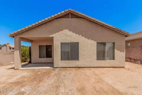 Exterior - 4701 E Prickly Pear Trl, Phoenix, AZ 85050 photo 5 of 6