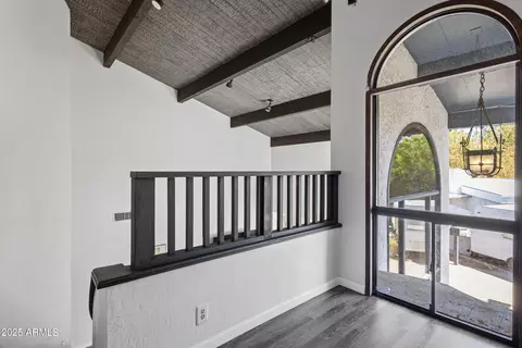 Entry Way - 4536 N 18th Dr, Phoenix, AZ 85015 photo 4 of 4