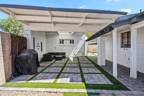 Exterior - 4536 N 18th Dr, Phoenix, AZ 85015 photo 5 of 6
