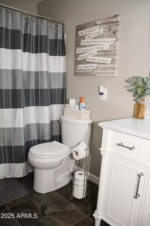 Bath - 2074 E 37th Ave, Apache Junction, AZ 85119 photo 3 of 9