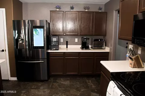 Kitchen - 2074 E 37th Ave, Apache Junction, AZ 85119 photo 2 of 3