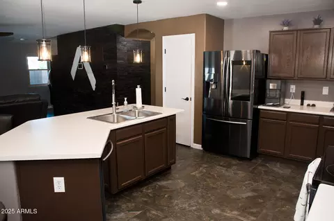 Kitchen - 2074 E 37th Ave, Apache Junction, AZ 85119 photo 3 of 3