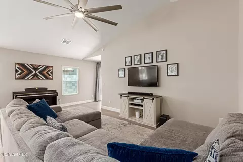 92 W Jasper Dr, Gilbert, AZ 85233 photo 6