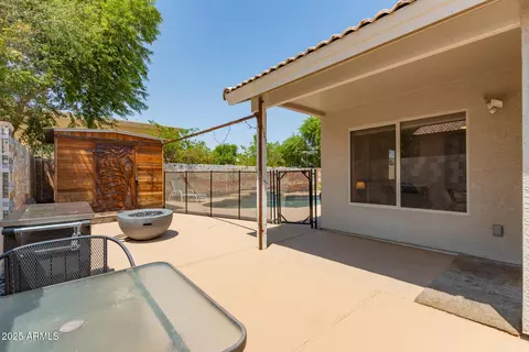 92 W Jasper Dr, Gilbert, AZ 85233 photo 25