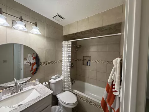 Bath - 3054 E Pueblo Ave, Mesa, AZ 85204 photo 2 of 2