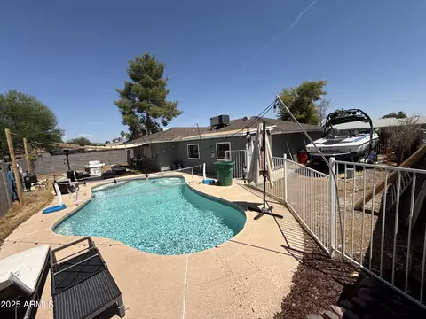 Exterior - 3054 E Pueblo Ave, Mesa, AZ 85204 photo 6 of 7