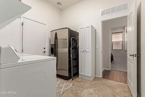 5513 E Helios Dr, Florence, AZ 85132 photo 7