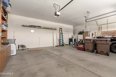 5513 E Helios Dr, Florence, AZ 85132 photo 9