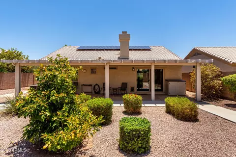 Exterior - 444 W Comstock Ct, Gilbert, AZ 85233 photo 6 of 8