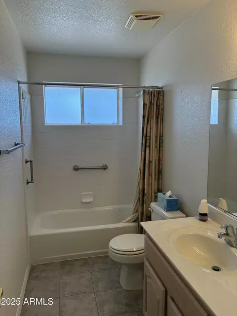 Bath - 11360 E Monte Cir, Mesa, AZ 85209 photo 1 of 5