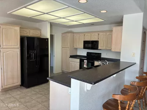 Kitchen - 11360 E Monte Cir, Mesa, AZ 85209 photo 1 of 3