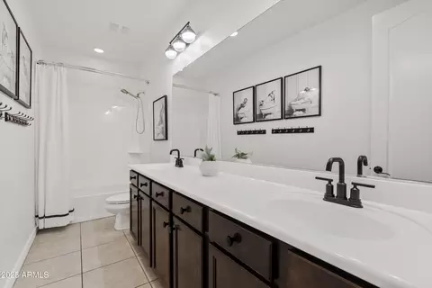Bath - 3908 Elmwood St, Mesa, AZ 85205 photo 7 of 8